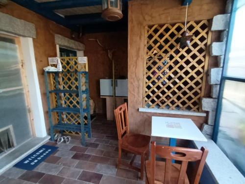 Фотография из галереи PortoPollo SurfHouse в городе Barrabisa