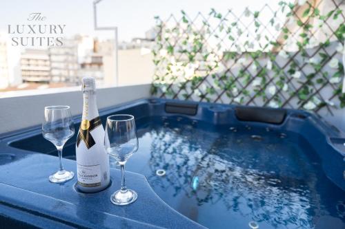 Nephele Jacuzzi Suites, The Luxury Suites