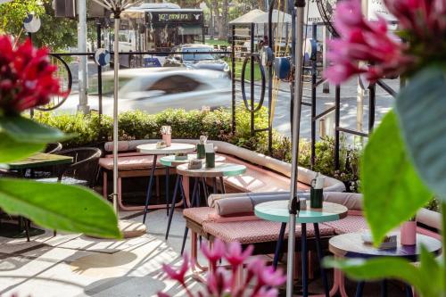 Un jardín fuera de 65 Hotel, Rothschild Tel Aviv - an Atlas Boutique Hotel