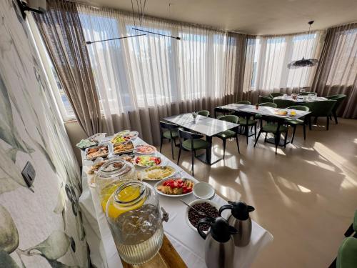 Jedlo v apartmáne alebo blízkom okolí