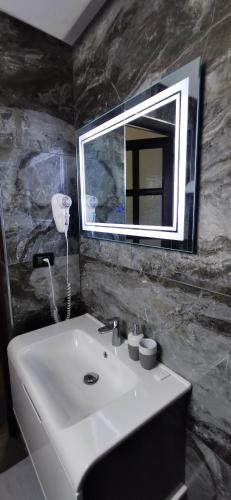 Koupelna v ubytování Hazmurat Hotel