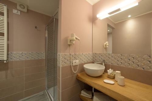 Un baño de Hotel Bristol