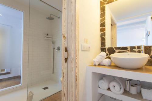 Kúpeľňa v ubytovaní Agroturismo Son Vives Menorca - Adults Only