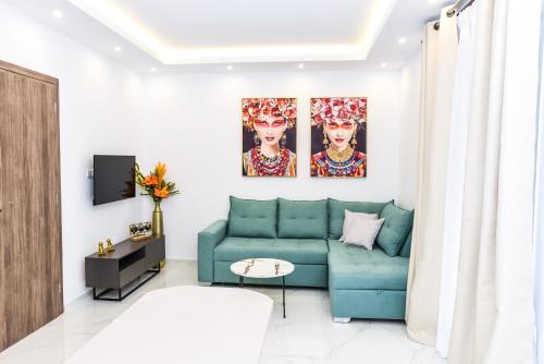 La Perla Apartments