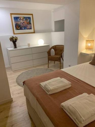 Hip Tailor Made Flat in Estrela!