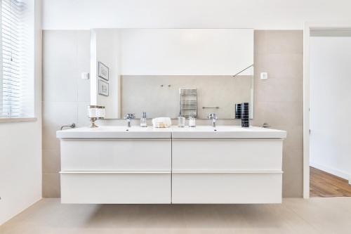 Koupelna v ubytování Villa Isabella by OCvillas