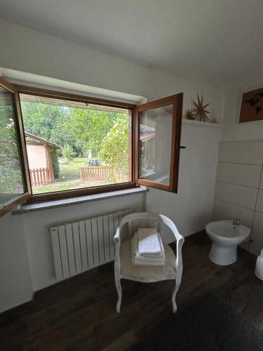 Ванная комната в LA TANA Guest House