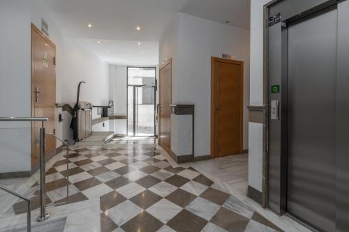 tuGuest Postigo II Catedral Apartment - Free parking