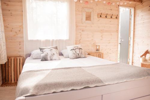 Foto Orissaares asuva majutusasutuse A cozy treehouse for two galeriist