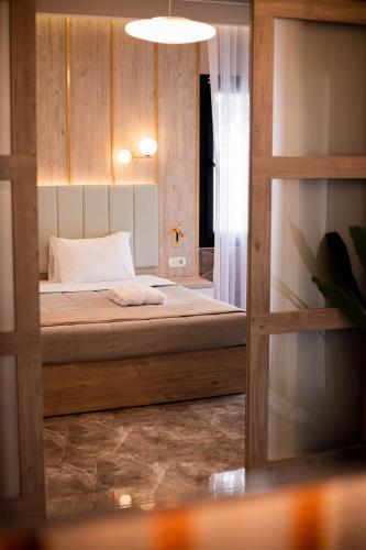 Gallery image of Tosca Beach Hotel in Paleo Tsifliki