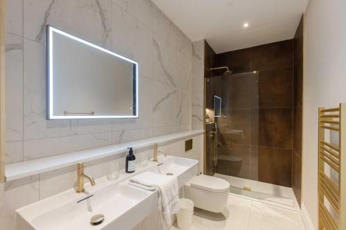 Dragon Suites Luxury Serviced Apartments at Walker Street photo 41