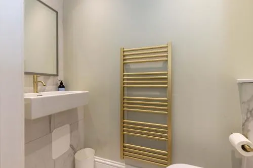 Dragon Suites Luxury Serviced Apartments at Walker Street photo 35