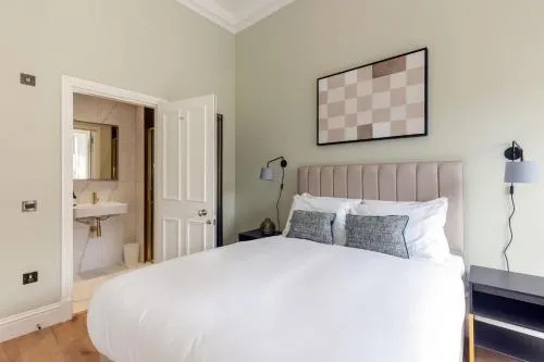 Dragon Suites Luxury Serviced Apartments at Walker Street photo 33