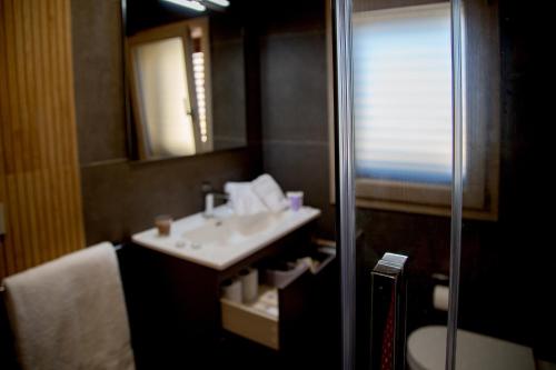 Un baño de Fiore dei Templi - luxury suite experience