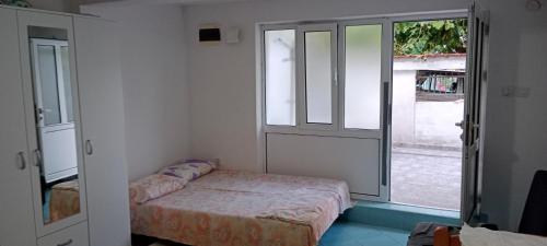 Postel nebo postele na pokoji v ubytování Lustica bay/Krtole