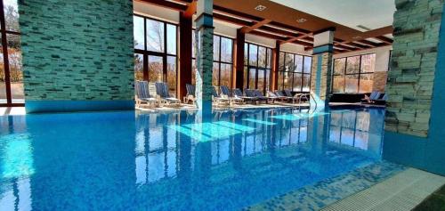 Bazén v ubytování Terra complex -D6 - Balkan private apartment-Spa Sking Golf and Relax nebo v jeho okolí
