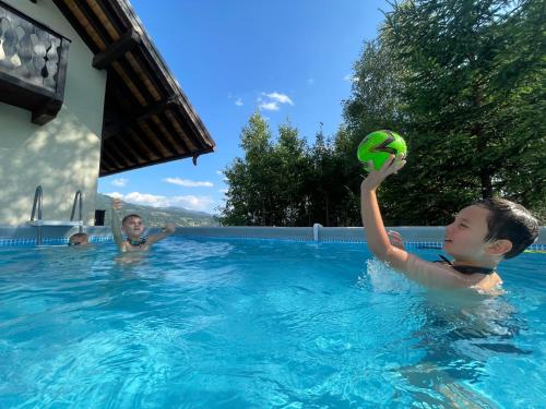 Φωτογραφία από το άλμπουμ του Nordic Vila - Domeniile Dorna Escape σε Şarul Dornei