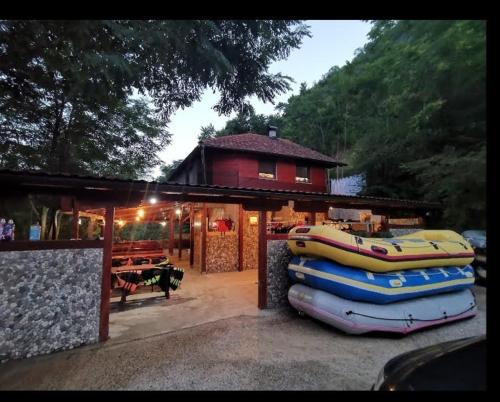 Gallery image of Hostel Raft Neretva in Konjic