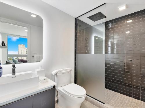 SPECIAL OFFER - Miami 2BR - 1 & Half Bath - Steps to Kaseya Center photo 24
