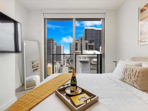 SPECIAL OFFER - Miami 2BR - 1 & Half Bath - Steps to Kaseya Center photo 28