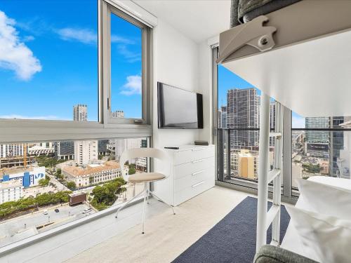 SPECIAL OFFER - Miami 2BR - 1 & Half Bath - Steps to Kaseya Center photo 37