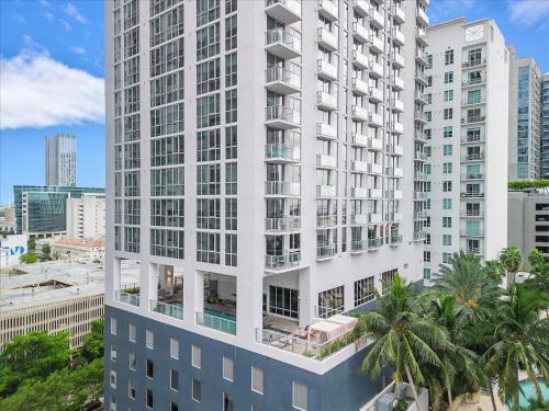 SPECIAL OFFER - Miami 2BR - 1 & Half Bath - Steps to Kaseya Center photo 57