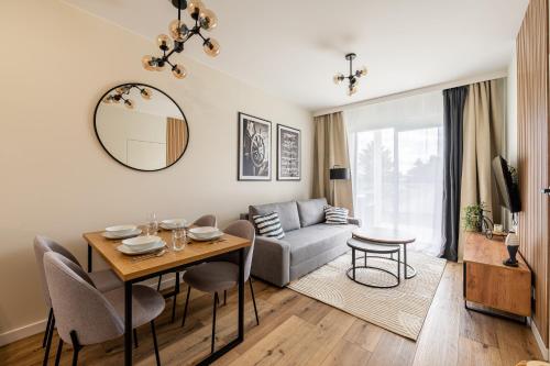 Apartament Przy Plaży- Słoneczny by Perłowa Przystań Rent