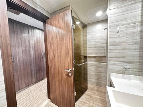 Koupelna v ubytování Brand New 1 Bedroom in Luxury MBL Residence in JLT