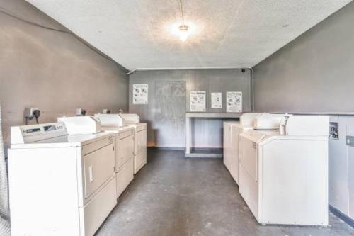 Gallery image of Economy Hotel Marietta in Marietta