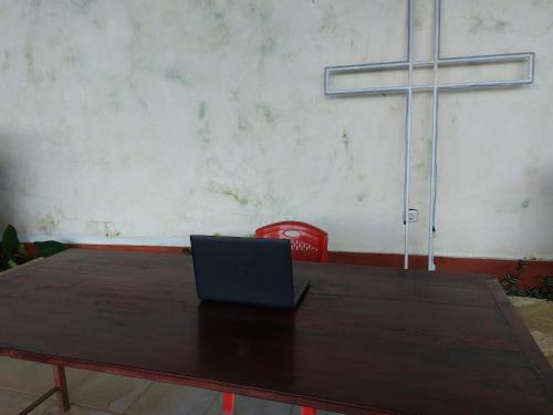 Фотография из галереи Hotel O Mahendra HomestayNearTaman Wisata Bukit Rurukan в городе Tondano