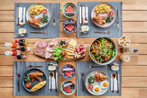 Mad i villaen eller i nærheden