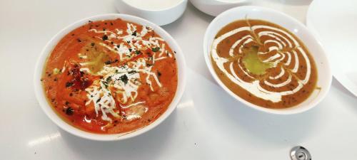 Đồ ăn tại/gần khách sạn