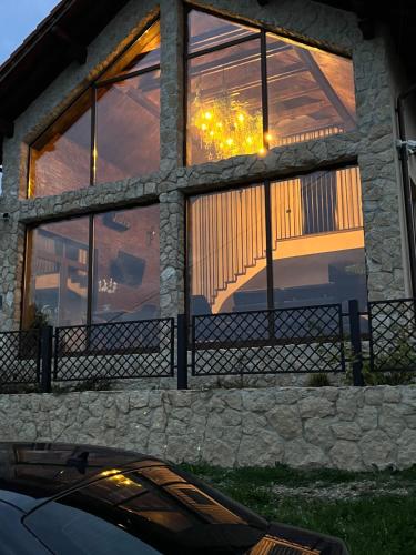Gallery image of TOP3 in Zărneşti