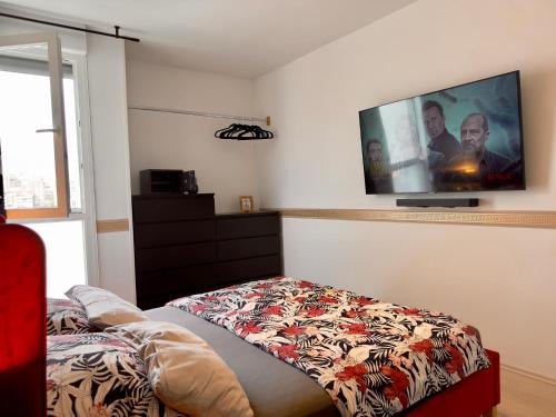 LaLaura high quality apartment Znjan 400 m high-end furniture Magic Sea View free parking