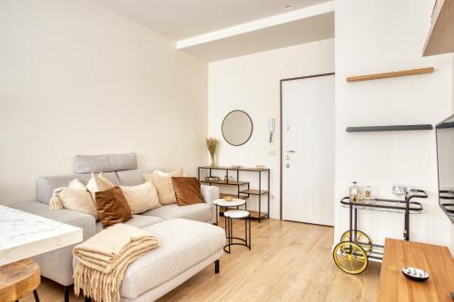 Hostmate - Milano - Anelli 1 - Crocetta