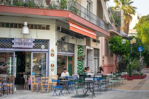 The Urban Nest Design 1BR in Trendy Kerameikos
