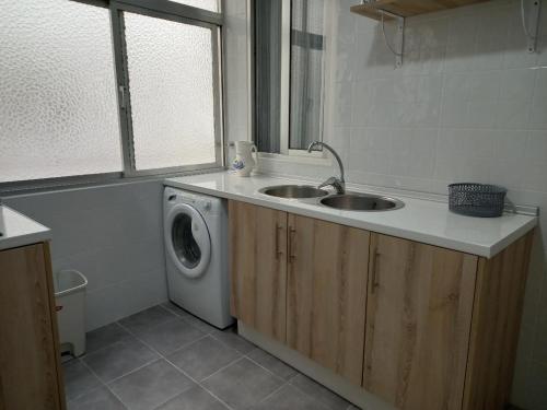 central apartment with large terrace malaga