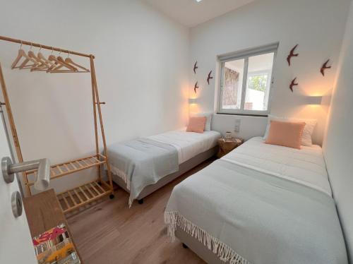 Central Beach Villa W/ Heated Pool, By TimeCooler