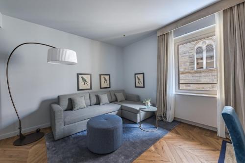 Apartments Florence - Palazzo Signoria luxury Apartments 11-Medusa