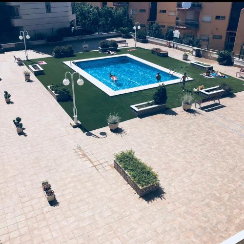 Appartement très sympa vue mer 50 m de la plage proche centre ville piscine wifi