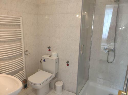 Kúpeľňa v ubytovaní Anna apartman