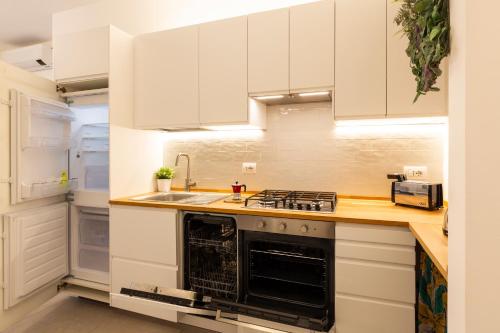 Brenta Top Floor - MM3 Yellow Line