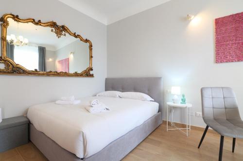 Ένα ή περισσότερα κρεβάτια σε δωμάτιο στο PrimoPiano - Meda 6