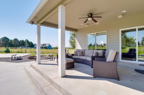 Gallery image of Kid-Friendly Pasco Farmhouse with Playset, Game Room in Richland