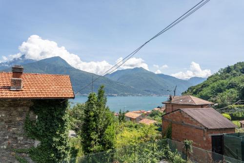 Jasmina's Family Holiday Home