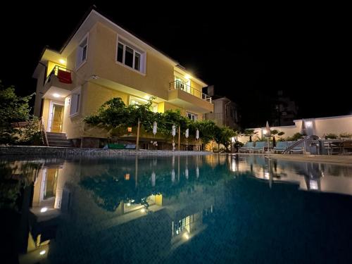 Afbeelding uit fotogalerij van Hedi Sozopol in Sozopol