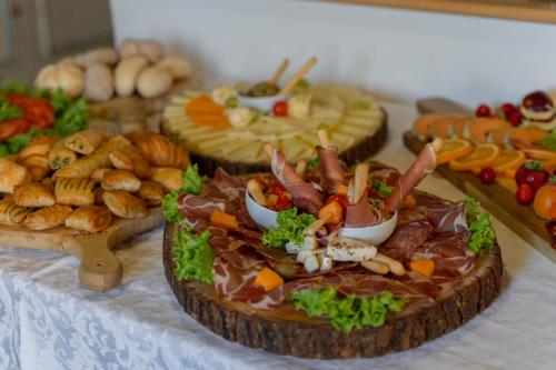 Jídlo v apartmánu nebo okolí