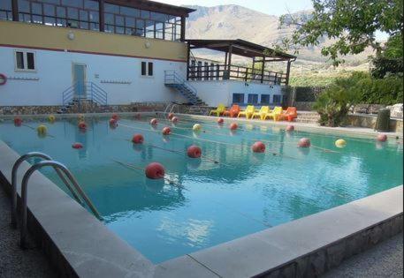 Bazén v ubytování Terme Gorga Hotel nebo v jeho okolí