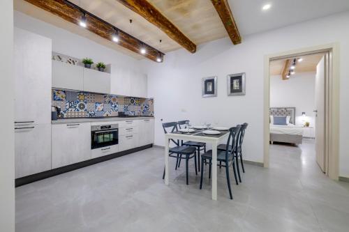 Cuina o zona de cuina de Kapitali 33A