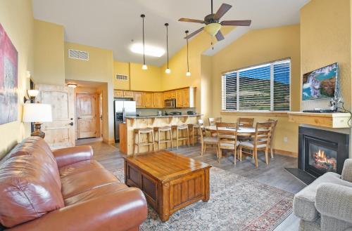 Posezení v ubytování Silverado Lodge by Park City - Canyons Village
